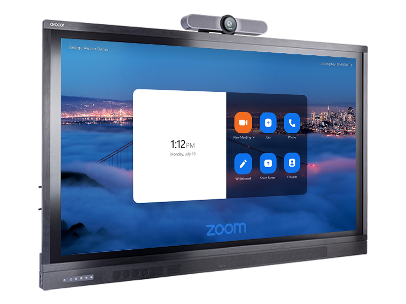 Premium_display_camera_right_horizontal Premium_display_camera_right_horizontal